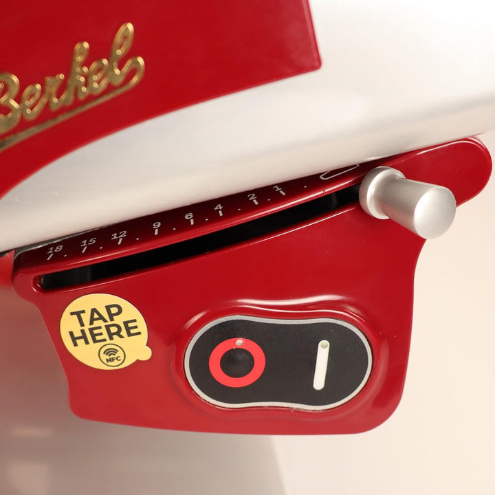 Berkel Aufschnittmaschine Home Line 200 Plus in rot - Küchenschneidemaschine inkl. Messerabnehmer un
