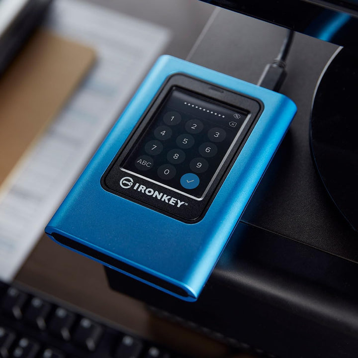 Kingston IronKey Vault Privacy 80 Externe SSD - FIPS 197-zertifiziert und XTS-AES 256-Bit-verschlüss
