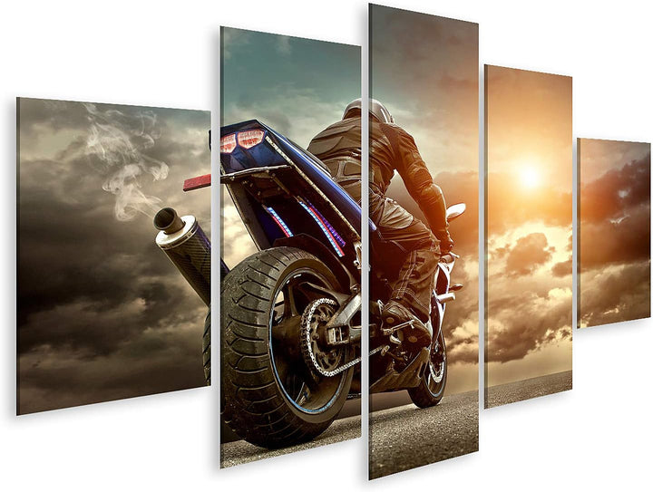 islandburner Bild auf Leinwand Mann Sitz Auf Dem Motorrad Unter Himmel Mit Wolken Bilder Wandbilder