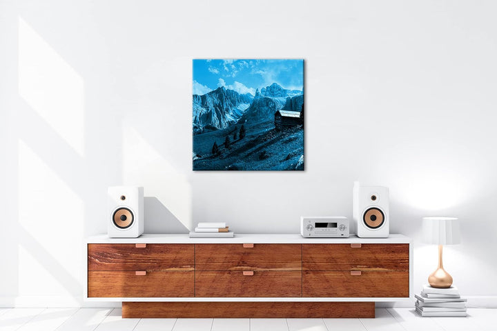einsame Hütte in den Bergen Format: 70x70 Effekt: Monocrome Blau als Leinwandbild, Motiv fertig gera