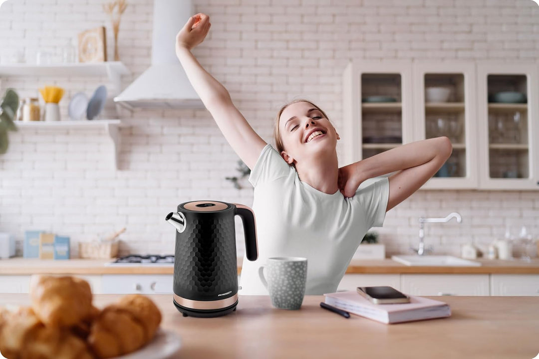 Berdsen Wasserkocher Mit Kalkfilter 1,7 L Fassungsvermögen 2200 Watt Pirouettenbasis Wasser Kocher L