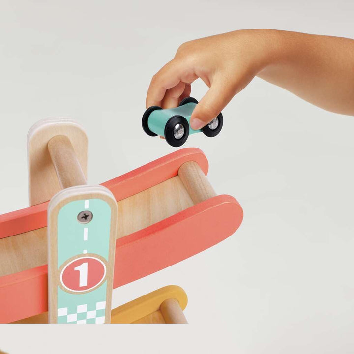 Hape Flickflack Rennbahn aus Holz mit 3 Autos –Limitierte Auflage – Montessori Motorikspielzeug &amp; Au