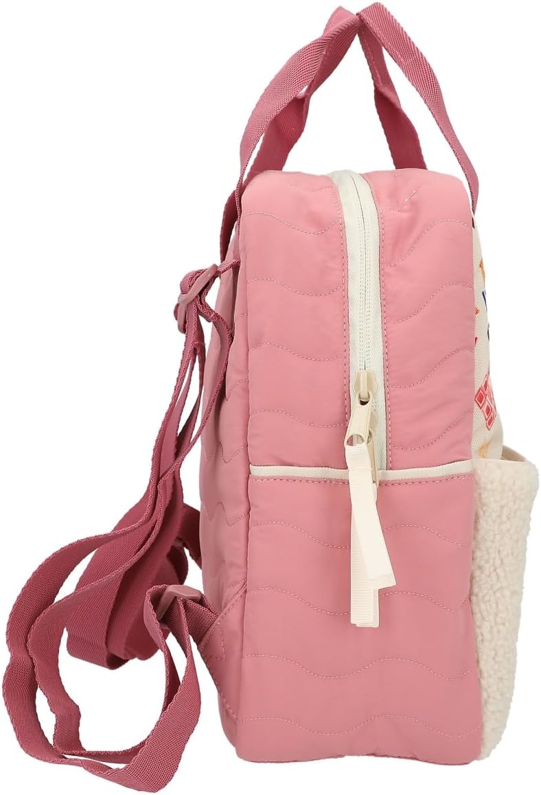 Depesche 12586 TOPModel Cosy - Rucksack mit Plüsch, buntem Herz Anhänger, Stepp-Details und Täschche