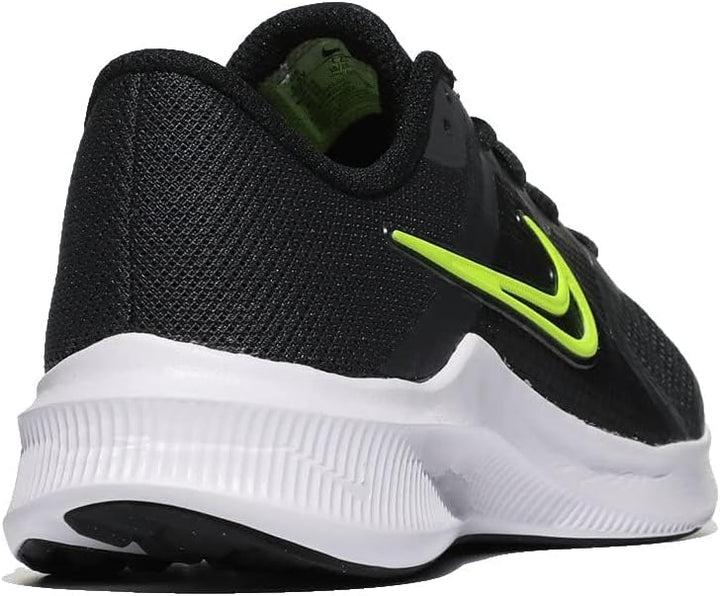 Nike Jungen Downshifter 11 Kids Gymnastikschuh 28 EU Dk Smoke Grey Volt Black White, 28 EU Dk Smoke