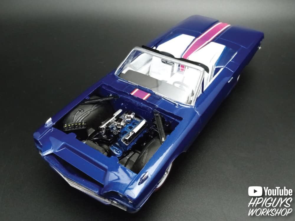 AMT AMT1328/12 1/25 1966er Ford Thunderbird Hardtop Modellbausatz, Mehrfarbig