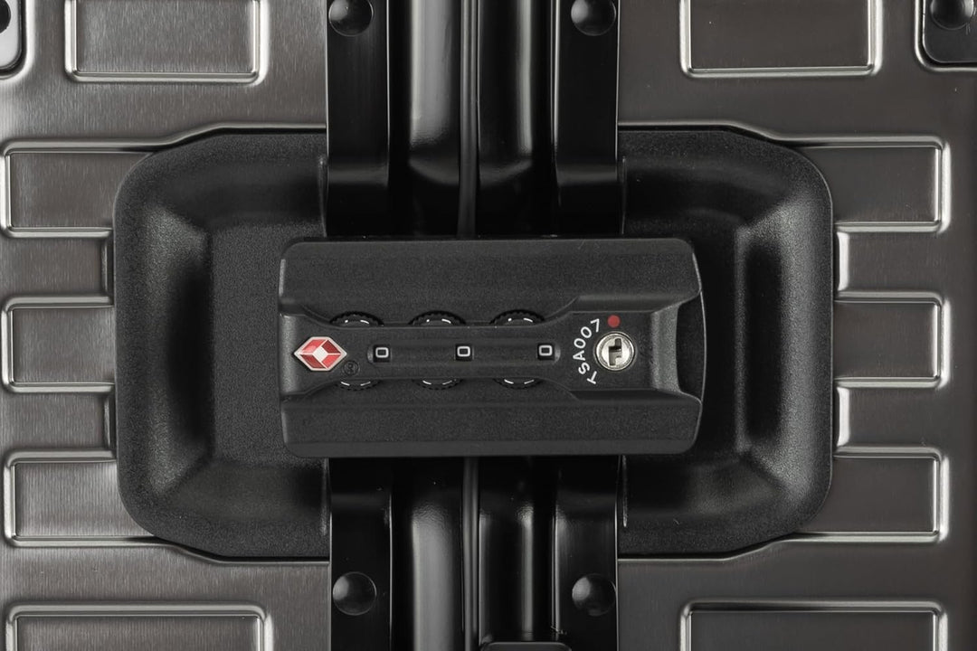 Travelhouse Koffer 100% Aluminium Reisekoffer Bordkoffer Hartschalen-Koffer Handgepäck 55cm· Telesko