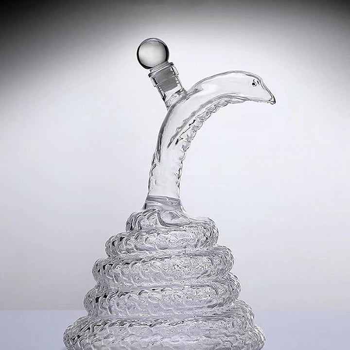 Snake Wine Decanter, King Cobra Snakes Liquor Decanters, 1000ml Whiskey Wine Aerator, Coiled Snake R