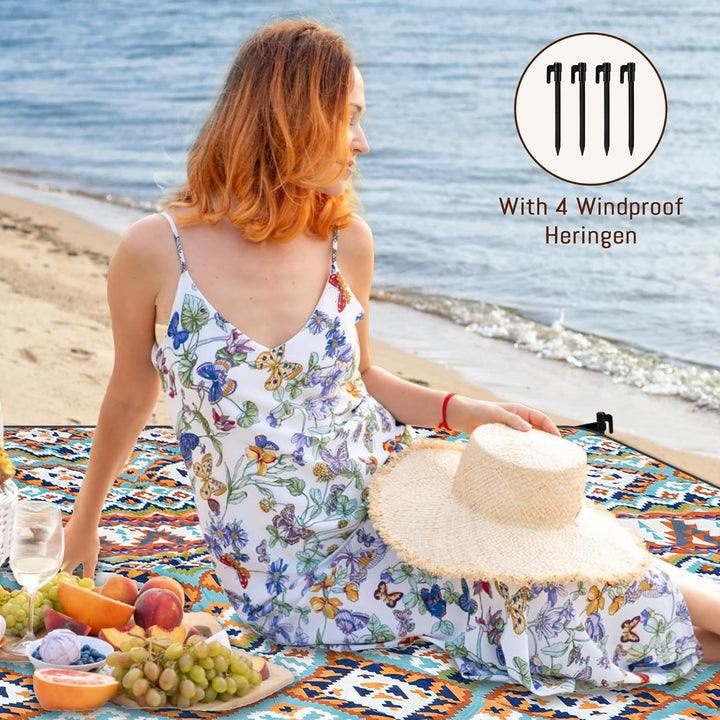 Gucass Boho Picknickdecke 200x200cm, Wasserdicht Stranddecke Sandfrei Strandmatte mit Tragegurt & 4X