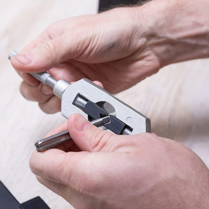 Froadp Gewindeschneid Satz mit Kunststoff Koffer Gewindeschneider aus Sthal Grobgewinde Schneider Bo