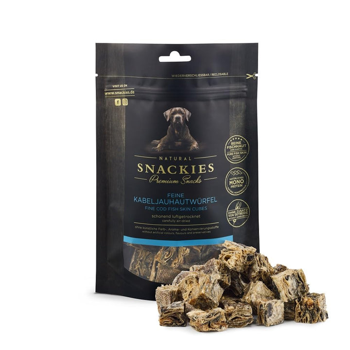 SNACKIES 16er-Pack (à 130g) Premium Snacks für Hunde, Feine Kabeljauhautwürfel ohne Zusatz von Getre