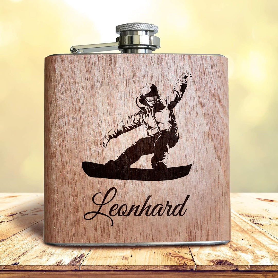 Pixelstudio Snowboard Holz Flachmann mit persönlicher Namens Gravur Snowboarder Männer Geschenk indi