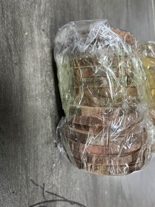 30 Stück Holzscheiben, BetterJonny Rund 7-8cm Holz Log Scheiben Kit mit Loch Unvollendete Holzkreise