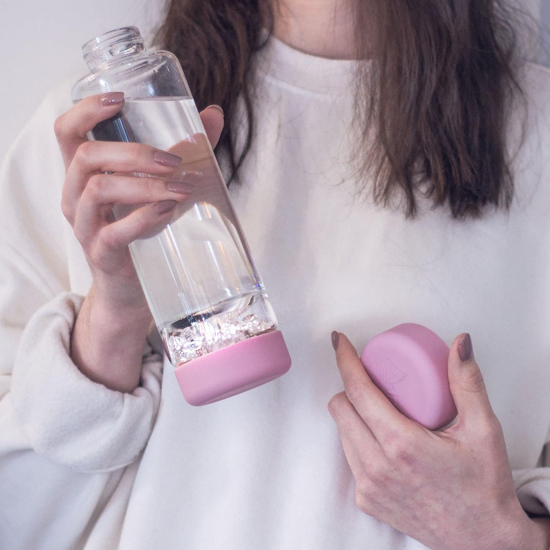 VitaJuwel inu! CRYSTAL by Wasserflasche mit Bergkristall für Individualisten | blossom rose