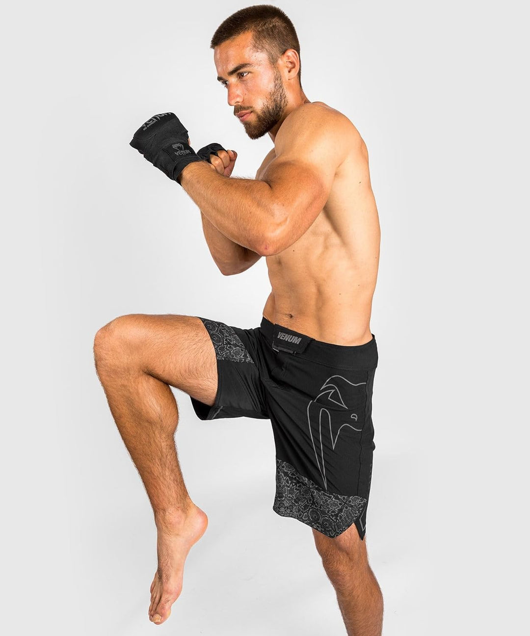 Venum Herren Shorts XXL Schwarz / Schwarz, XXL Schwarz / Schwarz