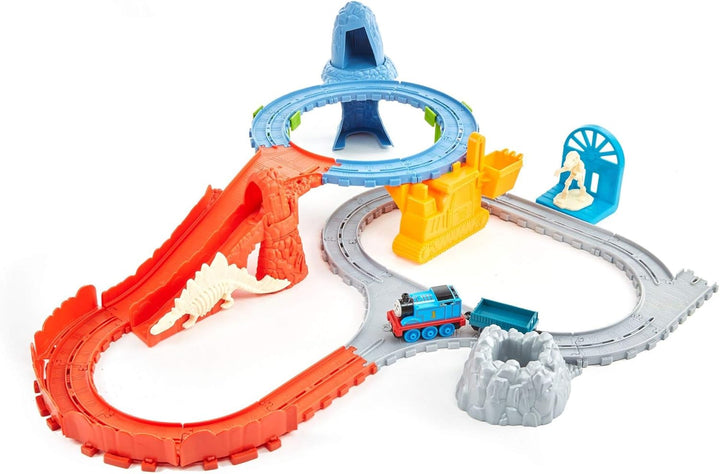 Fisher Price - Thomas & Friends Adventures - Collectible Railway - Great Dino Delivery Playset (Fbc6