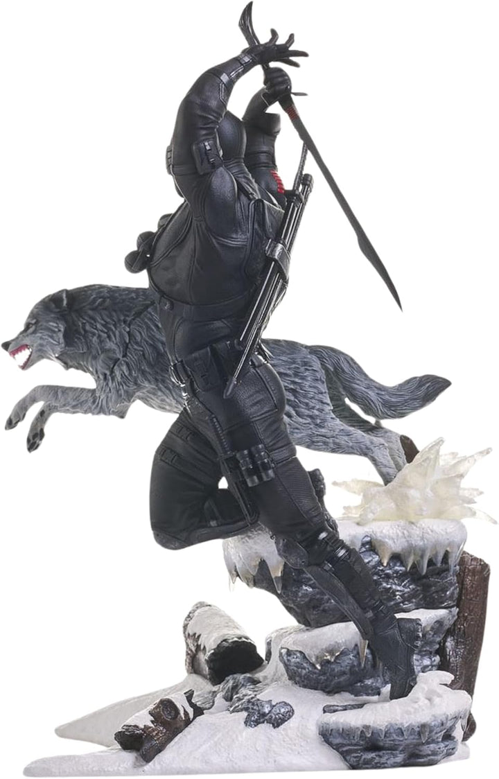 Diamond Comic JUL212508 Snake Eyes Statue, Cranberry