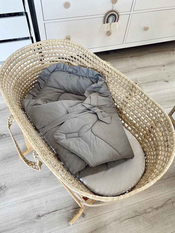 PIMKO Babyhörnchen mit rüschen Einschlagdecke Schlafsack Wickeltuch für Neugeborene und Kleinkinder