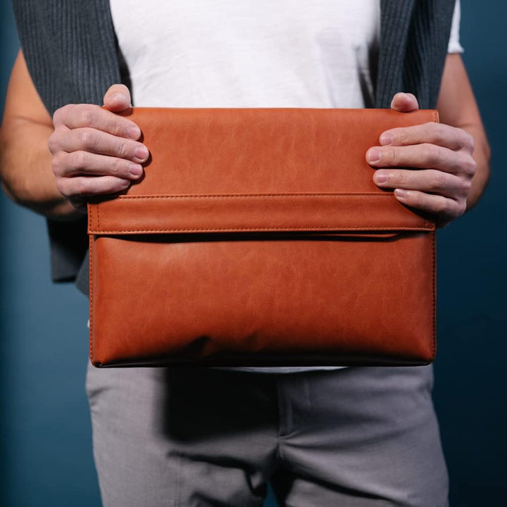 LOGAN & BARNES Laptop Hülle Herren - Elegante Laptop Tasche mit angenehmer Innenpolsterung - schlank