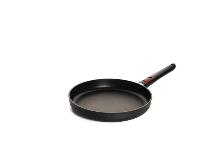 Woll Eco Lite QXR Flachpfanne - Induktiv - Ø 28 cm, 5 cm hoch, mit abnehmbarem Stiel - Geeignet für