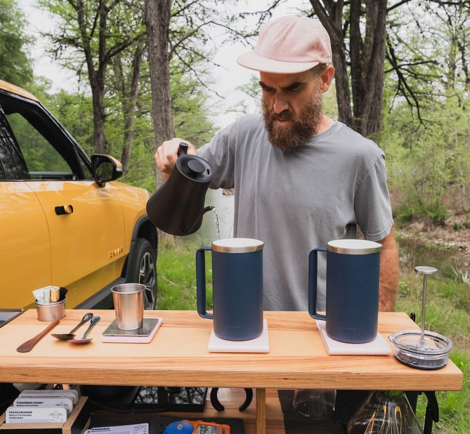 YETI Rambler Stempelkanne Mit DuraSip Keramikbeschichtung, Big Wave Blue, 64 oz (1.9 L), Big Wave Bl