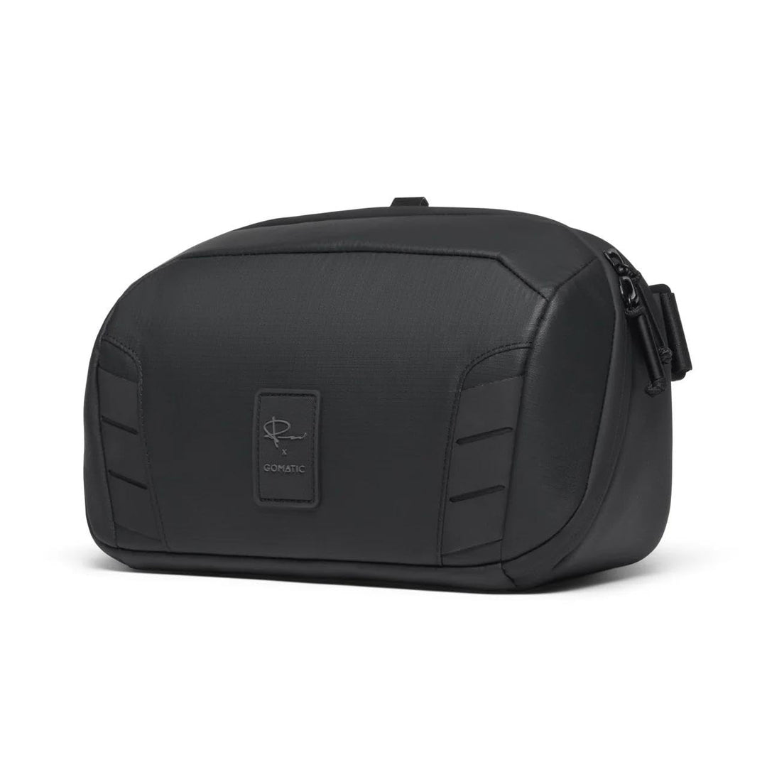 Gomatic Kamera Sling Bag 5L – Kompakte Umhängetasche für DSLR & Systemkamera, Entwickelt mit Peter M