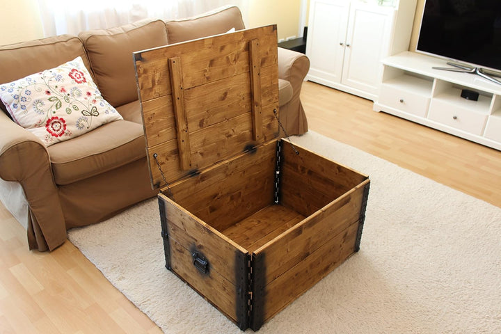 Uncle Joe´s Holzkiste Truhe Couchtisch Beistelltisch Vintage Shabby chic Landhaus Massivholz nussbau