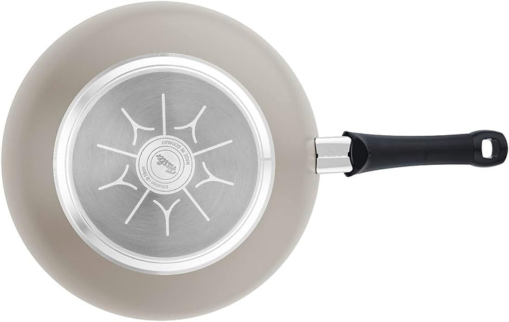 Fissler Ceratal / Aluminium-Wok (Ø 28 cm, 3,7 L) Keramik-Bratpfanne beschichtet antihaftend, hoher R
