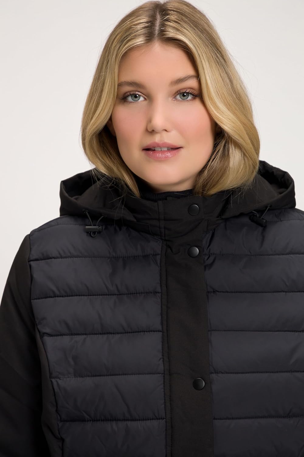 Ulla Popken Damen Hybrid, Wasserabweisend, Stepp/Softshell, Kapuze Jacke, Schwarz