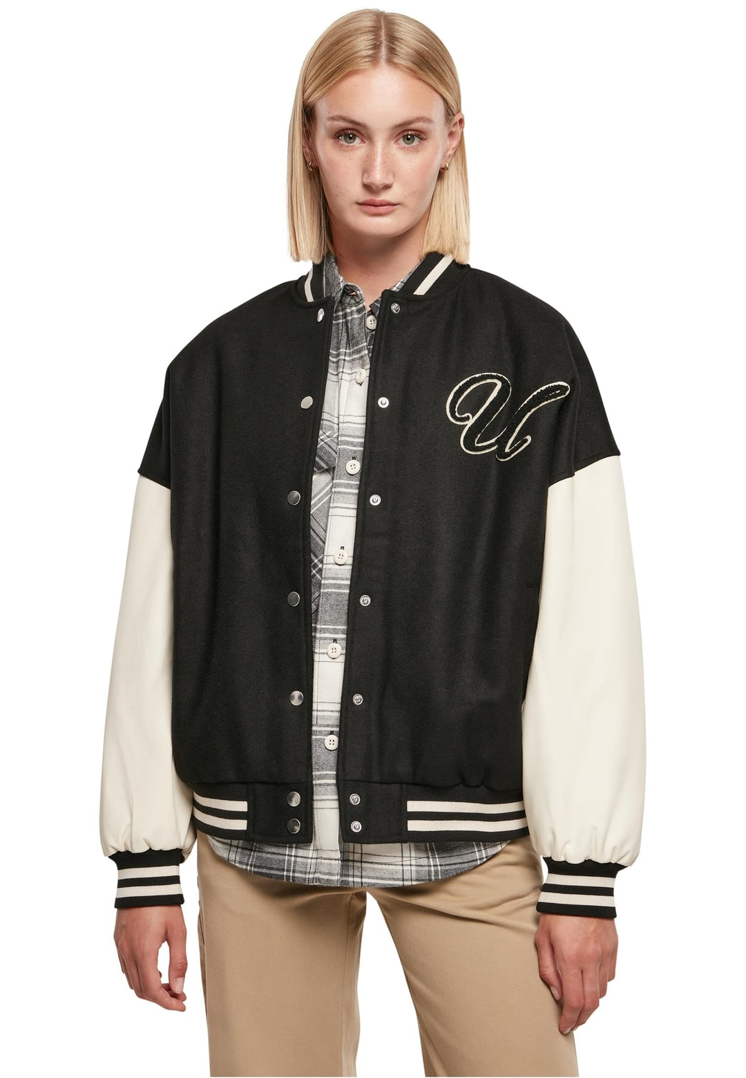 Urban Classics Damen Ladies Oversized Big U College Jacket Jacke XS Black/Palewhite, XS Black/Palewh