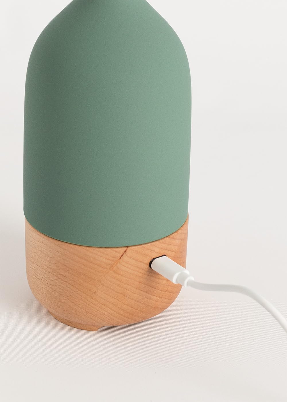 CREATE/AROMA CERAMIC/Aroma-Diffusor und Mini-Luftbefeuchter mit Beleuchtung Salbeigrün / 100ml Behäl
