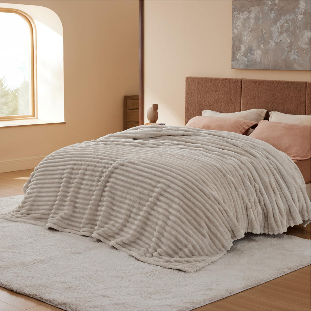 BEDSURE Kuscheldecke Flauschig Decke Fleecedecke – Weiche Warme Grobe Korddecke Gemütlicher Sofadeck