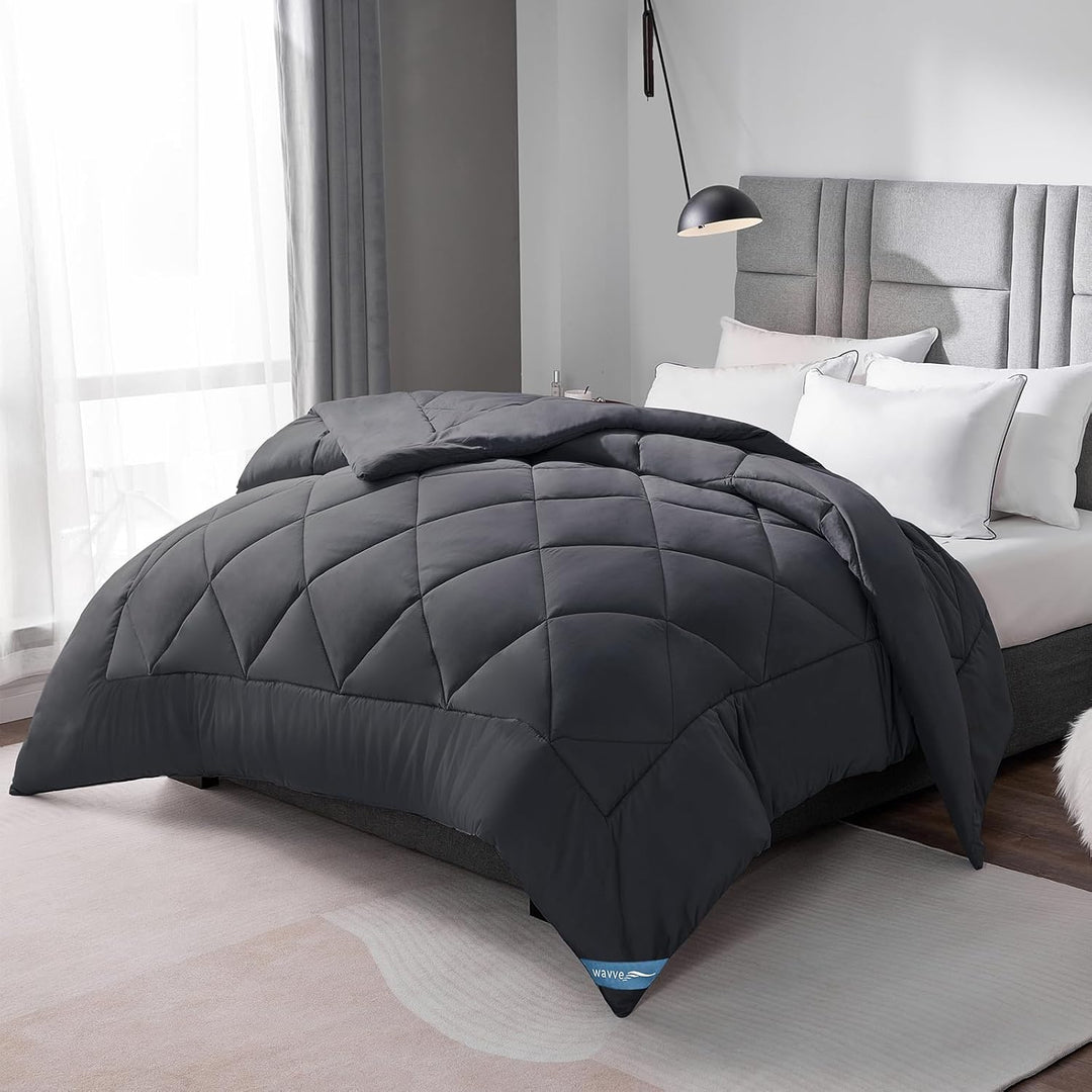 WAVVE Bettdecke 135x200 cm Ganzjahresdecke 4 Jahreszeiten, Steppdecke 300gsm Mikrofaser 135x200cm, S