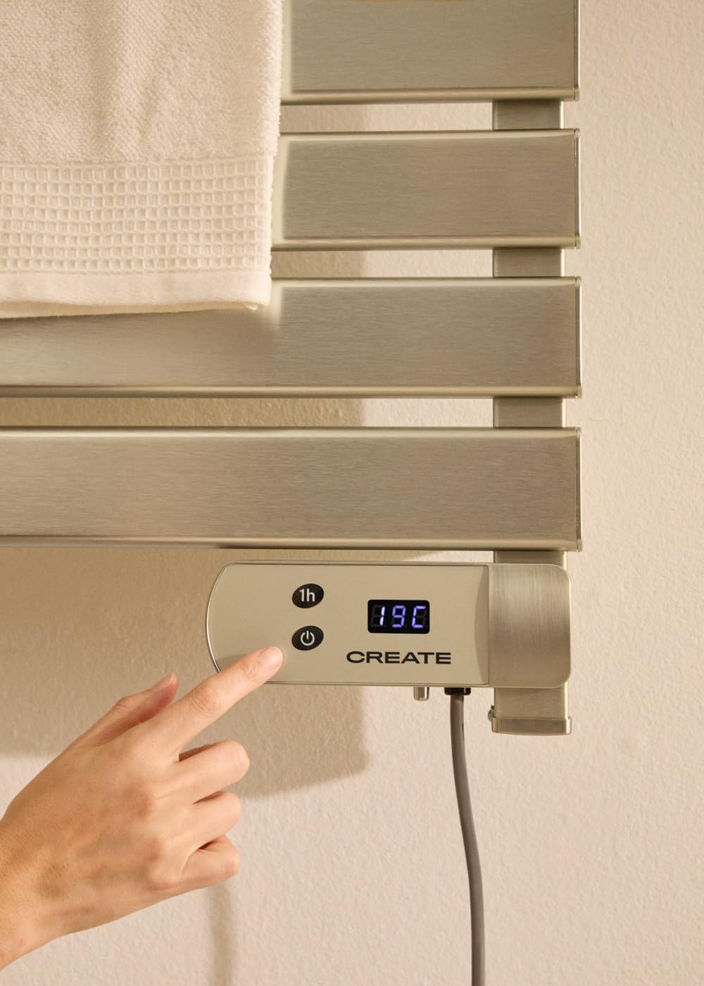 CREATE / WARM Towel 500W / Elektrischer Badheizkörper Edelstahl / 96,9x55x5cm / Thermostat, geringer