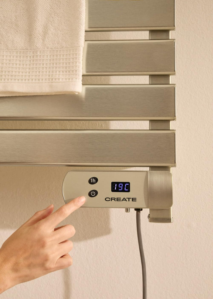 CREATE / WARM Towel 500W / Elektrischer Badheizkörper Edelstahl / 96,9x55x5cm / Thermostat, geringer