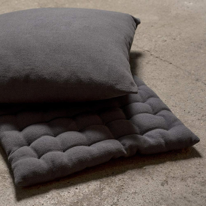 Linum Pepper Elegantes Sitzkissen 40x40 cm, 100% Baumwolle, Maschinenwaschbar, Granitgrau 40x40cm Gr