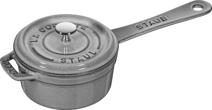 Staub Kleine Kasserrolle (10 cm, 0,25 L, Innen schwarz glänzend) grafitgrau, 23.4 x 10.19 x 7.2 cm G