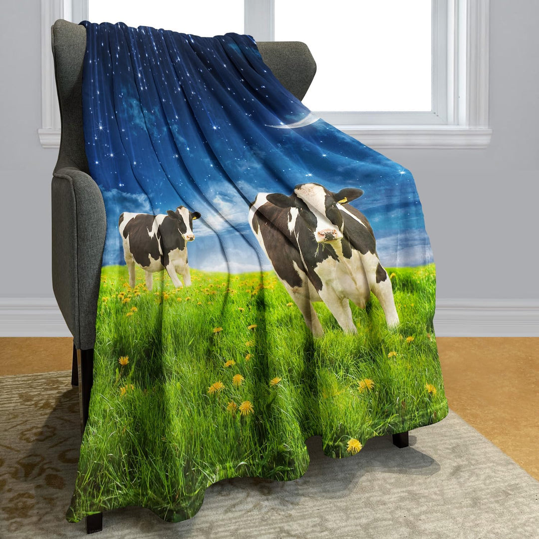 YISUMEI Decke 150x200 cmKuscheldecken Sanft Flanell Weich Fleecedecke Bettüberwurf Kühe Mond Graslan
