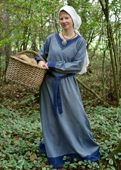 Battle-Merchant Langarm Mittelalter Kleid Jona mit Gürtel für Damen aus Baumwolle | LARP Wikingerkle