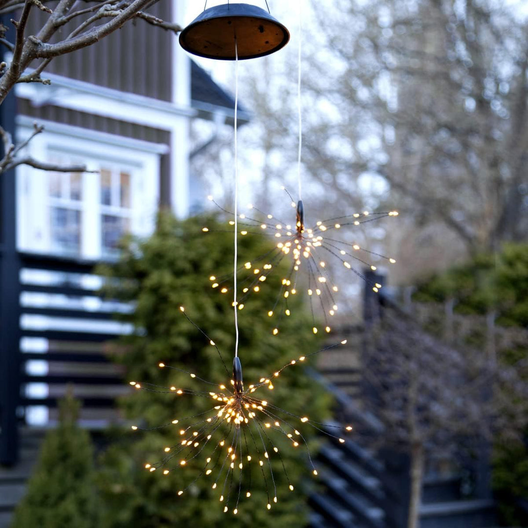 MARELIDA LED Solar Gartendeko Feuerwerk - 90 warmweisse LED - H: 45cm D: 26cm - Dämmerungssensor - h