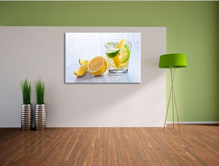 Pixxprint Gin Tonic Shot mit Zitronen, Format: 100x70 auf Leinwand, 100x70