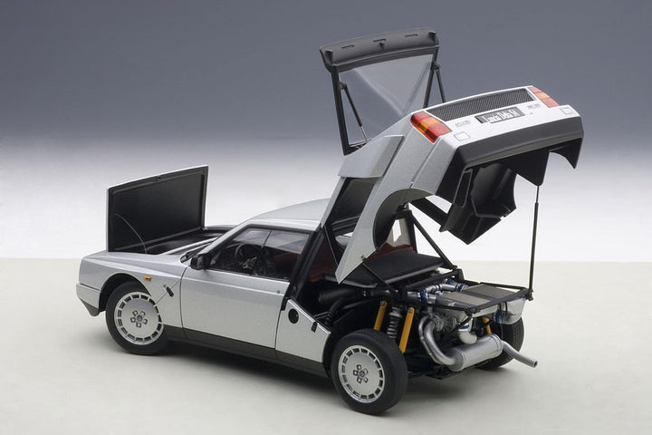 AUTOart – 74772 – Lancia Delta S4 Stradale – 1985 – Massstab 1/18