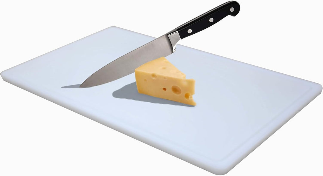 METRO Professional Schneidebrett, GN 1/2, hochdichtes Polyethylen (HDPE), 32.5 x 26.5 x 2 cm (weiss)