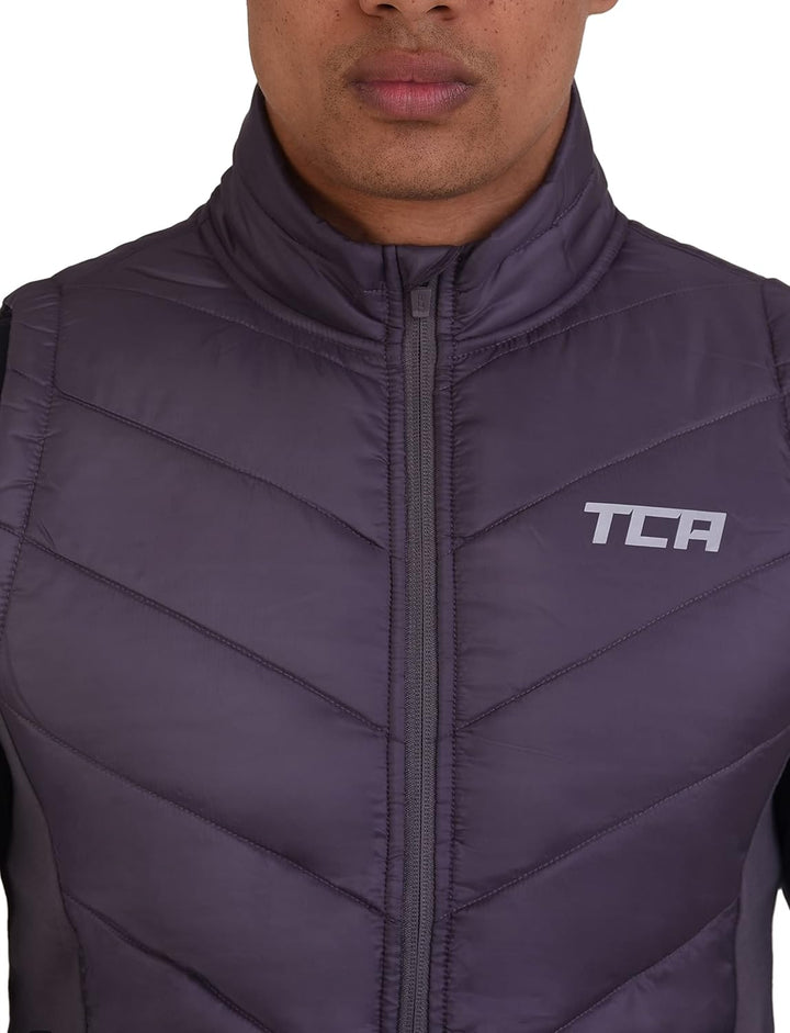 TCA Herren Excel Runner Leichte und gepolsterte Weste mit Reissverschlusstaschen M Lila, M Lila
