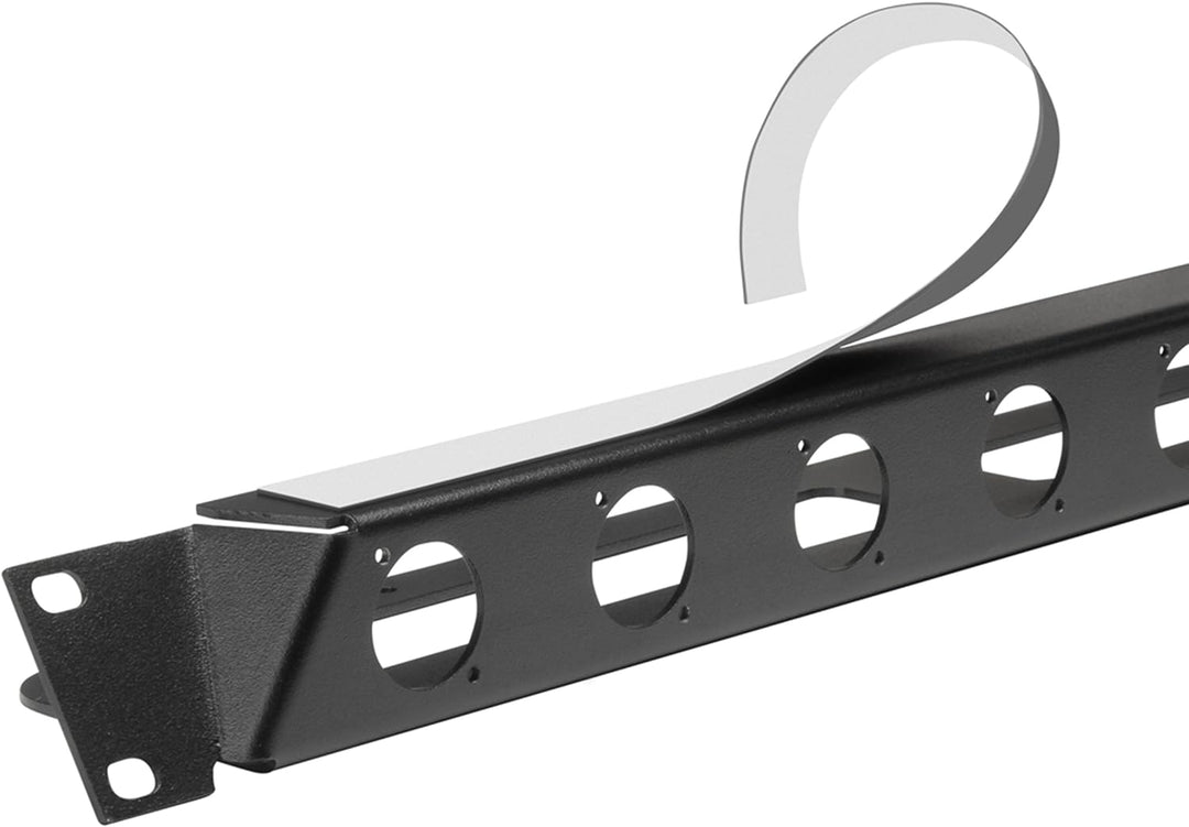 Adam Hall 19'' Parts Parts 872230 - gewinkelte Rackblende für 8x D-TYPE Buchsen 48.26 cm(19 Zoll)