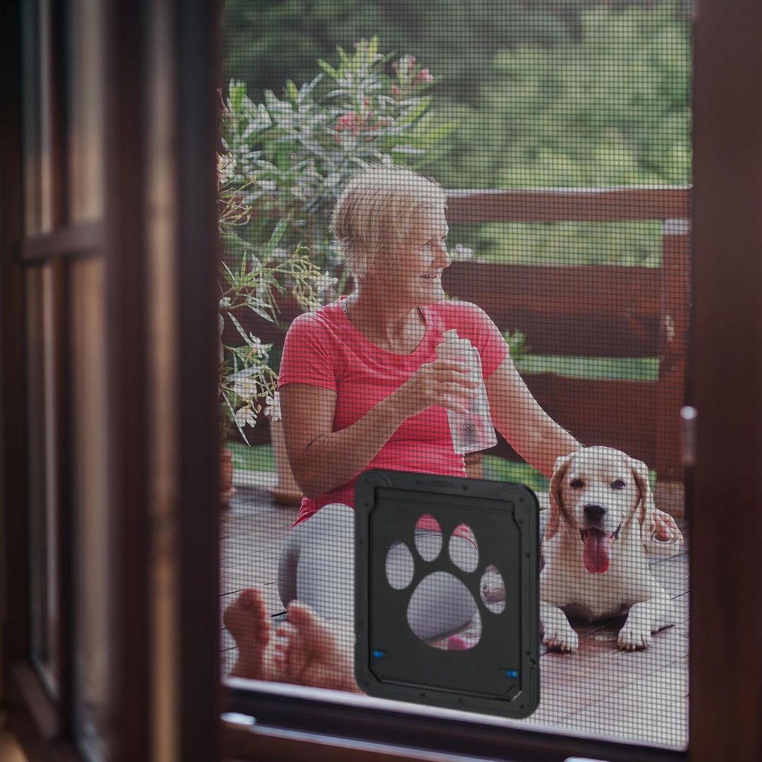 Relaxdays Haustierklappe für Fliegengittertür, für grosse Hunde, HxB: 42x37 cm, Magnet, Hundeklappe