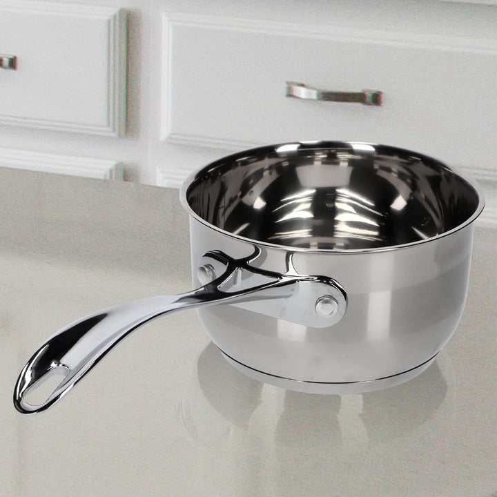 KADAX Stielkasserolle 1,5L, Stieltopf aus robustem Stahl, Milchtopf mit langem Stiel und Schüttrand,