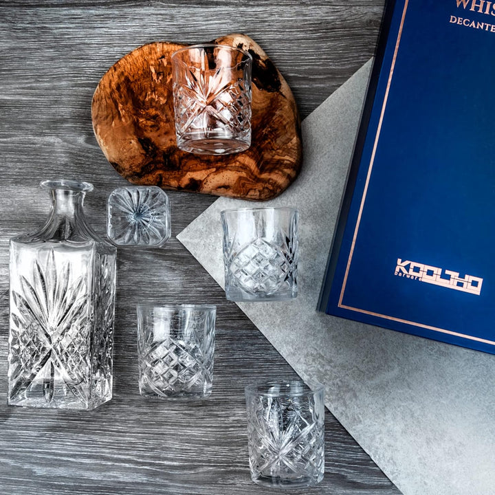Whisky Karaffe Whiskey Gläser Set, Geschenke für Männer Mann Papa, 4 Whiskygläser Dekanter Geschenks