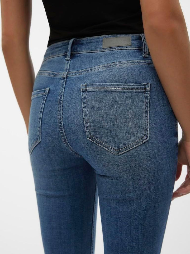 VERO MODA Female Ausgestellt VMFLASH Mid Rise Jeans L / 32L Blau, L / 32L Blau