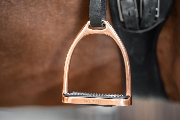 Equinate Steigbügel Luna 10cm Roségold - Mit Anti-Rutsch Trittfläche aus Gummi - Für Erwachsene und
