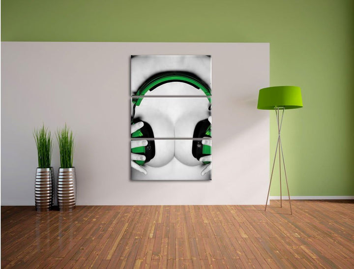 Dark Sexy Girl grüne Kopfhörer schwarz/weiss 3-Teiler Leinwandbild 120x80 Bild auf Leinwand